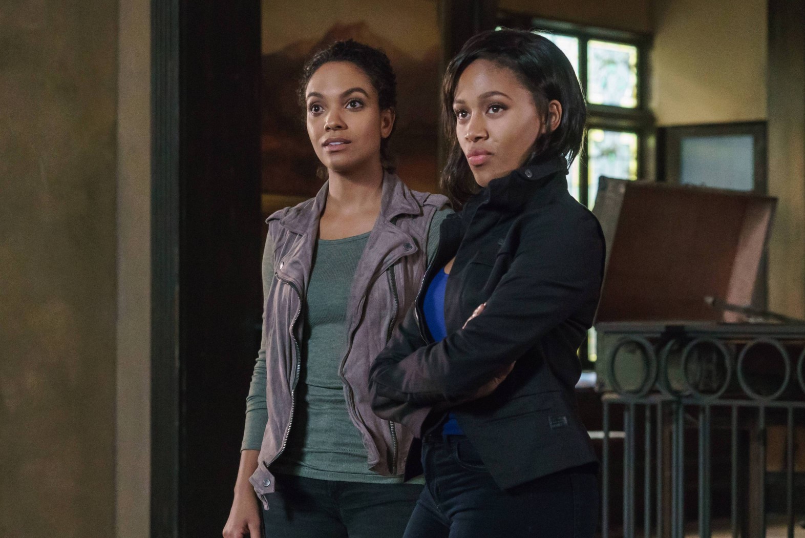 SLEEPY HOLLOW: L-R: Lyndie Greenwood and Nicole Beharie in the "The Sister Mills" episode of SLEEPY HOLLOW airing Thursday, Oct. 22 (9:00-10:00 PM ET/PT) on FOX. ©2015 Fox Broadcasting Co. CR: Tina Rowden/FOX