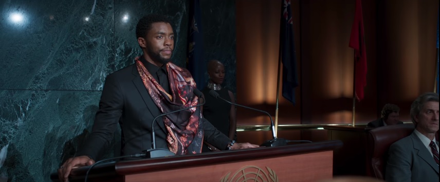 T'Challa stands in front of the UN Assembly.