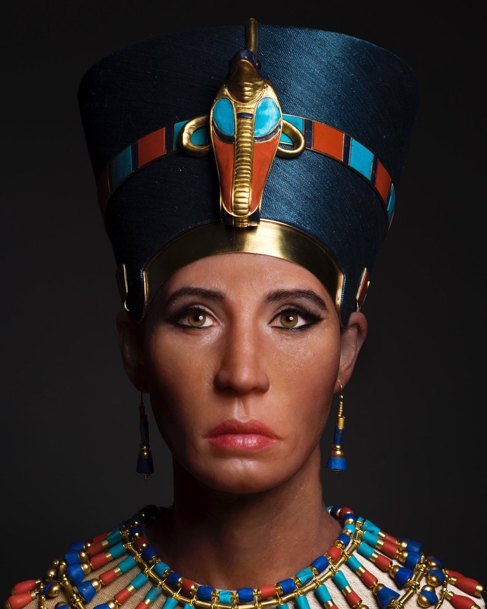 A bust depicting a forensic reconstruction of the Younger Lady, now believed to be Nefertiti.