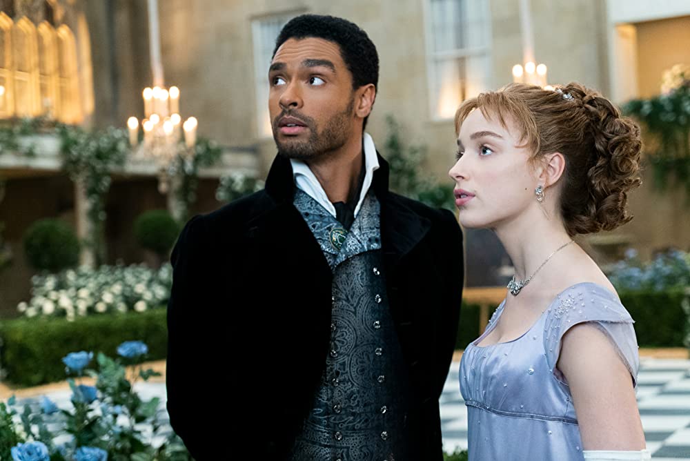 Simon (Regé-Jean Page) and Daphne (Phoebe Dynevor) before they finally reconcile at their hosted ball, the final ball of the season. (Photo credit: Liam Daniel/Netflix)